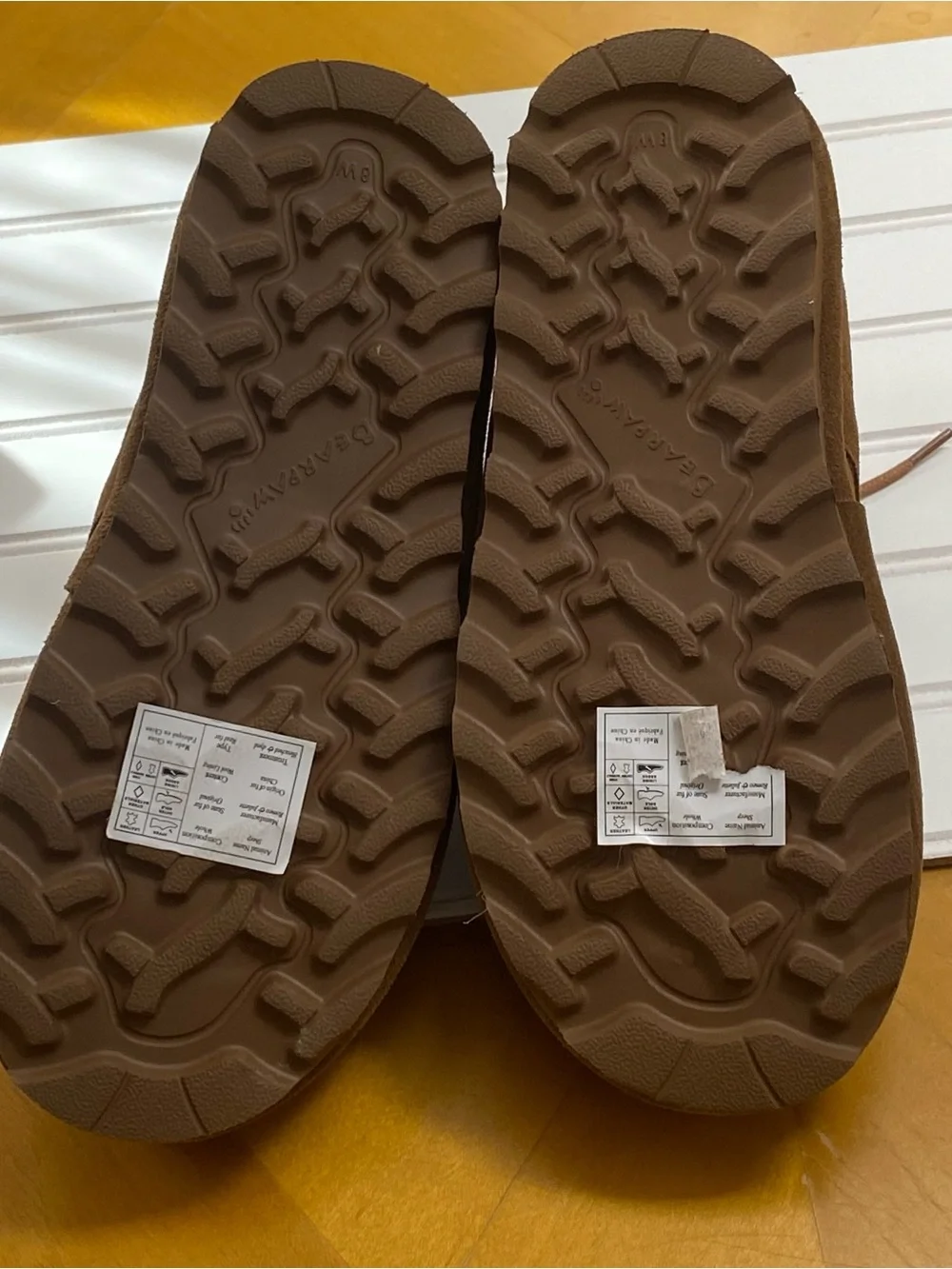 BearPaw classic chukka